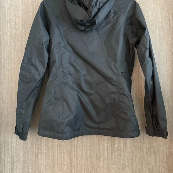 Columbia Women’s Size Small Rain Jacket - Picture 3 of 10